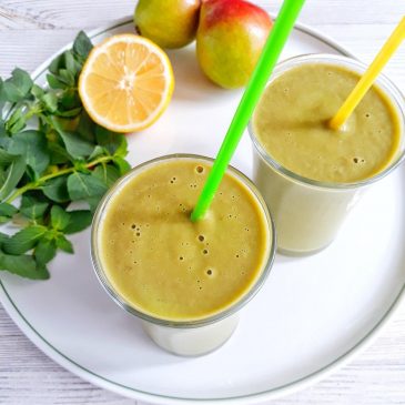 Мятно-имбирный смузи с грушей | Mint-ginger smoothie with pear