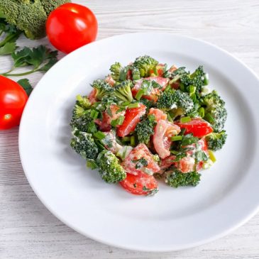 Брокколи под сливочным соусом из зелёной гречки | Broccoli in creamy green buckwheat sauce