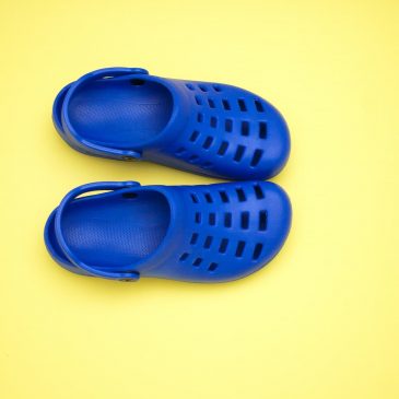 Как простые галоши завоевали мир: история Crocs
