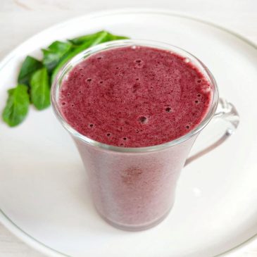 Черничный смузи со шпинатом | Blueberry and spinach smoothie