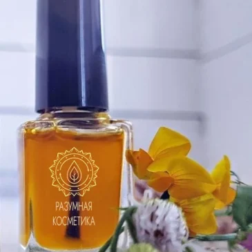 Опасная красота на ногтях