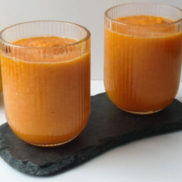 Сыроедный оранжевый смузи
