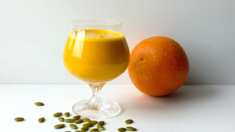 Сыроедный напиток из тыквенных семечек