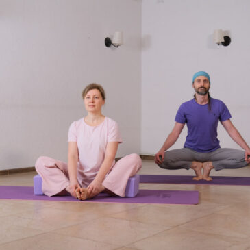 ⏰Расписание занятий по йоге на март